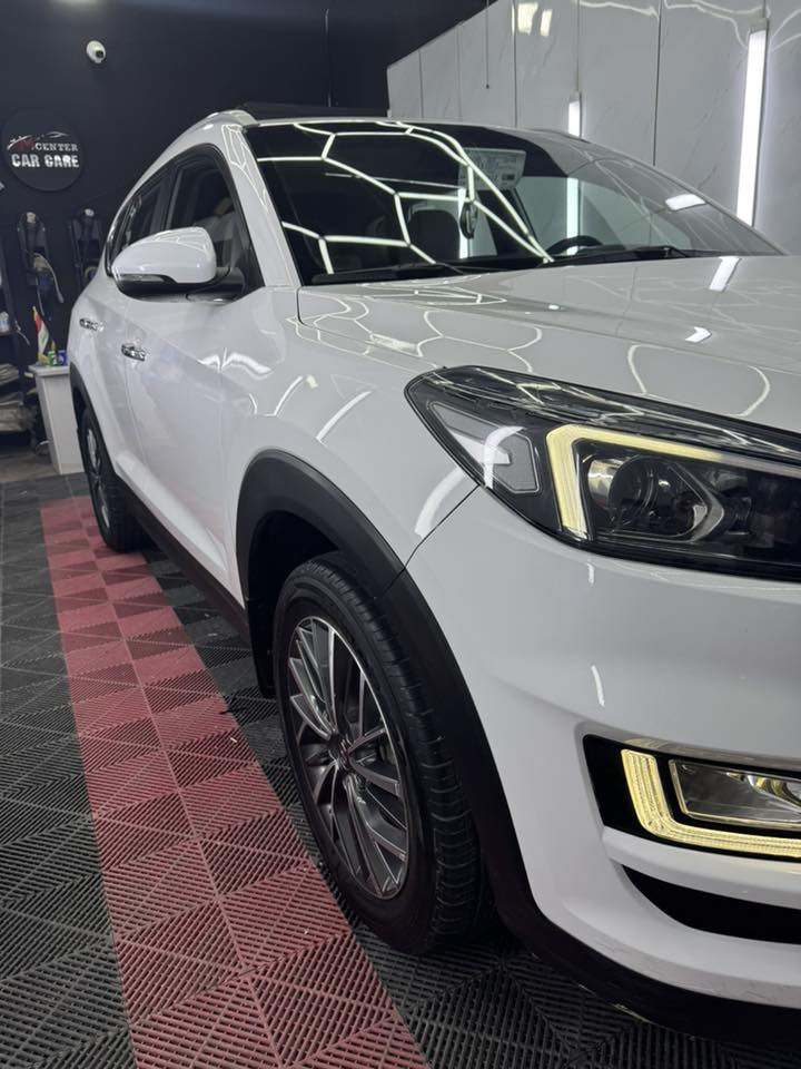 توسان ٢٠١٩  خليجي شركه كاصد مكفوله من صبغ والبارد والتبديل ماعدى رصعتين جديده سياره حتى دعاميات بلاديه حساسات امامي وخلفي وكامره خلفيه ومري شفط وبصمه وسايد بريك بالرجل كشن سائق كهرباء ومرايه داخليه اتو دم مري شفط ومحرك ٢٠٠٠ دوش كير ومحرك وصدر بلادي ممفتوح  تخم تاير  وبالعافيه ع ياخذه مكانه بغداد شارع فلسطين والسياره باسمنه والشراي يتصل ع رقم *********** والسعر ٢٠٣
