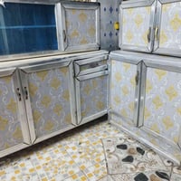 كاونتر • ٤ قطع • نظيف
