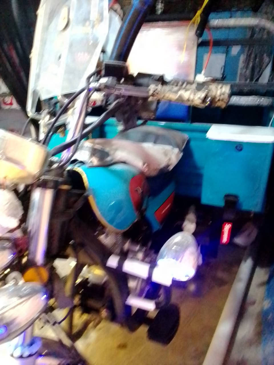 ستوتة للبيع موديل ٢٥ بصراوية اوراق كامل
السعر مليونين و ٥٠٠ كركوك

***********
