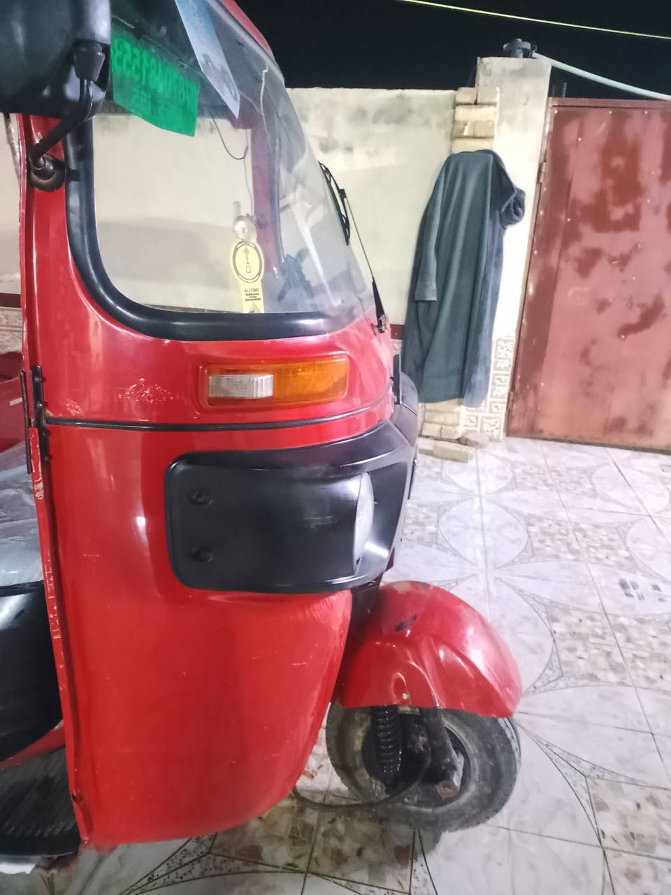 السلام عليكم
تكتك باجاج للبيع 

2022شهر11

بيه ضربه بل صفحه مرجعه 

مكينه مبدل بيه بستم

مكينه خير من الله لاتنقيص ولاتبخير 

رقم ذي قار تحويل مباشر 

السعر 8200وبيه مجال 

مكاني ذي قار قضاء الغراف 

***********
