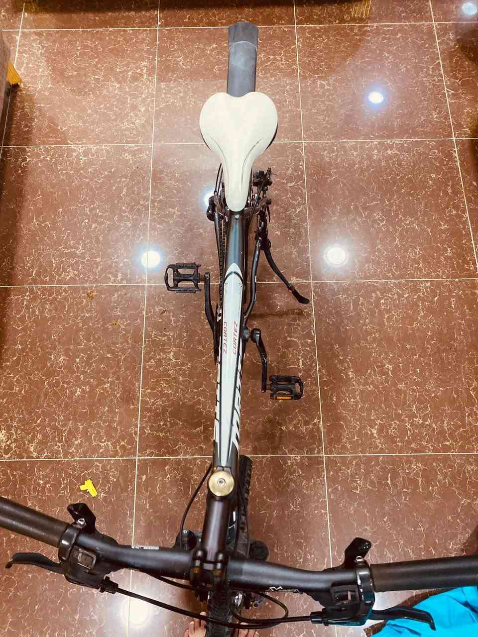 للبيع دراجة ميريدا (Merida Matts TFS) أصلية، حالتها كلش زينة ومعتنى بيها.

✅ هيكل ألمنيوم خفيف وقوي
✅ فرامل دسك أمامي وخلفي
✅ دبل قدام قفل 
✅ الكير شغال ويجي 9خلف و3قدام 
✅  وما تحتاج أي مصروف

الدراجة كلش حلوه ومامستخدمة كثير 

💰 السعر: 285ألف دينار 

📍 الموصل

للاستفسار مراسلة خاص


**إذا كنت صاحب هذا الإعلان وتريد حذفه لأي سبب، رجاءا أرسل رسالة إلى الدعم الفني**