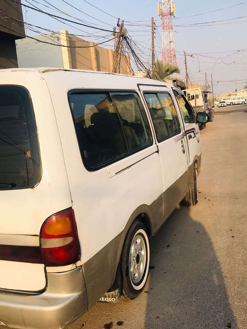 السلام عليكم كيابريجو مصبوغه حزام موديل2003محرك جديد اكسن جديد سنويه٢٨ مصفره مكاني نجف عباسيه للاستفسار الاتصال***********
