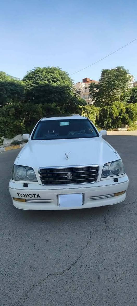 بسم الله الرحمن الرحیم 
 ملیکه مدل 2000 سپی صده ف
 سلایت / گیرتوماتیک / تبرید / قفل مرکزی /
 کامیره / شاشه / مکینه فی فی تی لا صرف ولا بخار /
 امامی کله جدید / کوشنات کهربایی / تعدیل سرعه /
 گیرخریطه دبل گیر/

سعر🤖

 عنوان سیاره دهوک 

رقم تیلفون ***********
