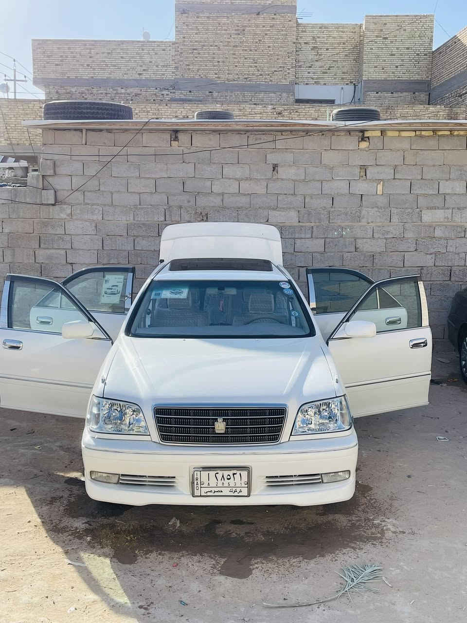 سلام عليكم 🫡 ملكه البيع مديل ٢٠٠٣سياره جاهزه مجهزه ما بيه اي شي كبل الشارع سياره مال جناي سياره متعوب عليه ونضيفه وطك فلين 3دكم السياره رقم كركور باقي بس على الرقم مدفوع كمرك وضريبه بسم ولد بل نجف مكاني نجف تجي وتكلب وشوف مكفوله من العيب الشرعي بس بيه ربع بسيط ***********السعر١٠٠وبي مجال الشراء
