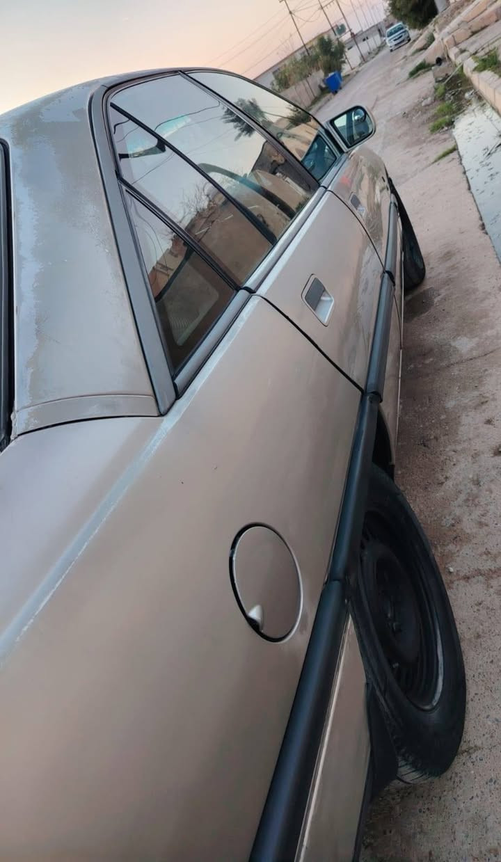 سلام علیکم اوميكا للبيع موديل 1990 رقم سليمانية بأسمي سنوية لل2028 بطاقة بانزين سياره كير عادي محرك 20 موجود السيارة بلادية بدون صبغ وبدون ضربه  شرط الفحص داخل نظيف جدا تدفئة شغال، كهربائيات شغاله كلها سياره صدر امامي وخلفي جديد تايرات زوج كدام جديد والزوج الوره فوگ النص عمر 
السعر 37 وبي مجال شراي تعال خاص


**إذا كنت صاحب هذا الإعلان وتريد حذفه لأي سبب، رجاءا أرسل رسالة إلى الدعم الفني**