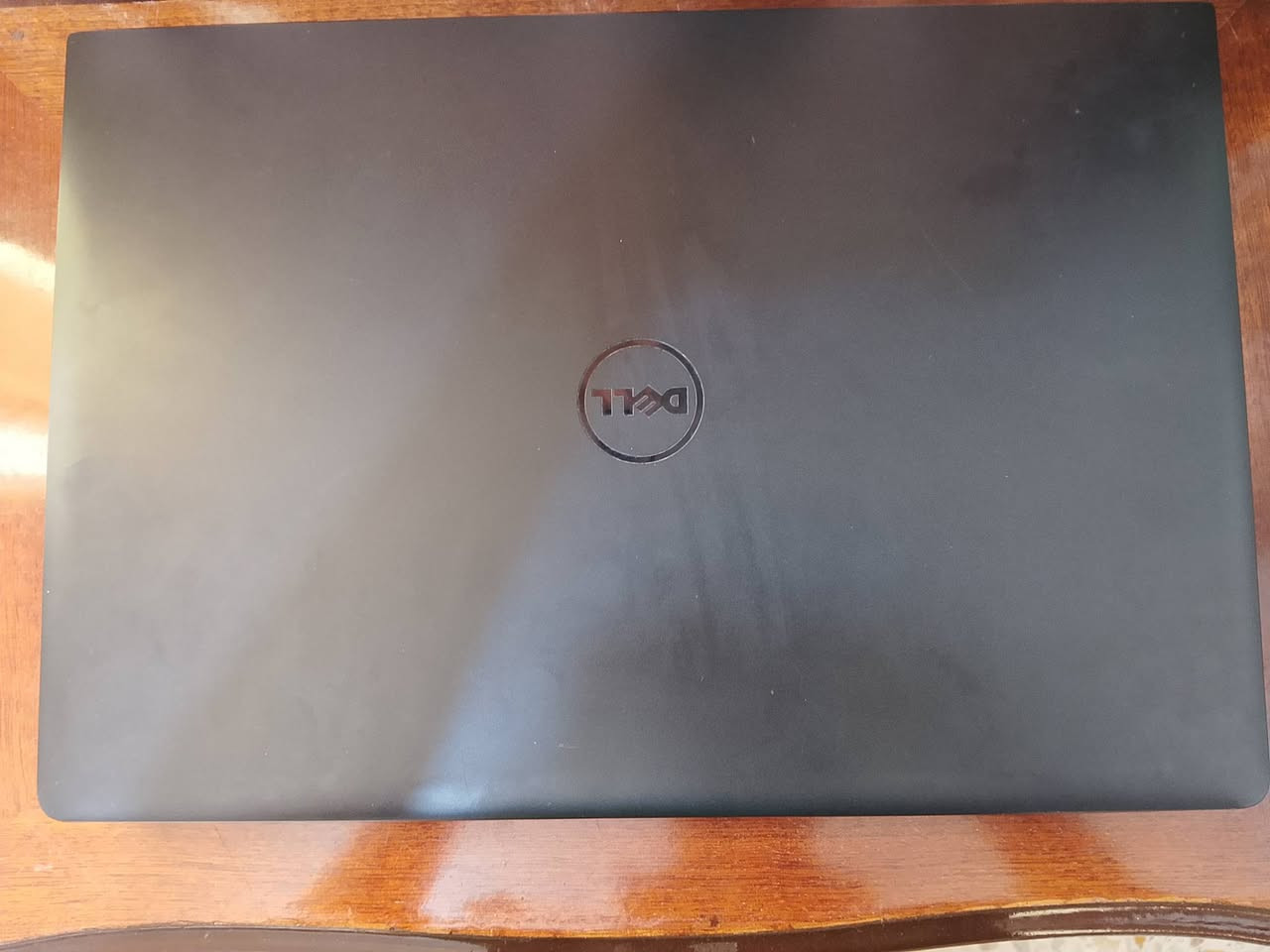 لابتوب dell
Core i7 
الجيل السادس 
رام 12كيكا
هارد 256ssd
كارت شاشه خارجي انفيديا2كيكا
+كارت شاشه داخلي 
حجم شاشه كبير 15 انج،
بطارية تدوم لوقت طويل مع شاحن اصلي وماوس، 
الابتوب يستخدم للبرامج الهندسية والدراسة .
السعر 300 وبيه مجال


**إذا كنت صاحب هذا الإعلان وتريد حذفه لأي سبب، رجاءا أرسل رسالة إلى الدعم الفني**