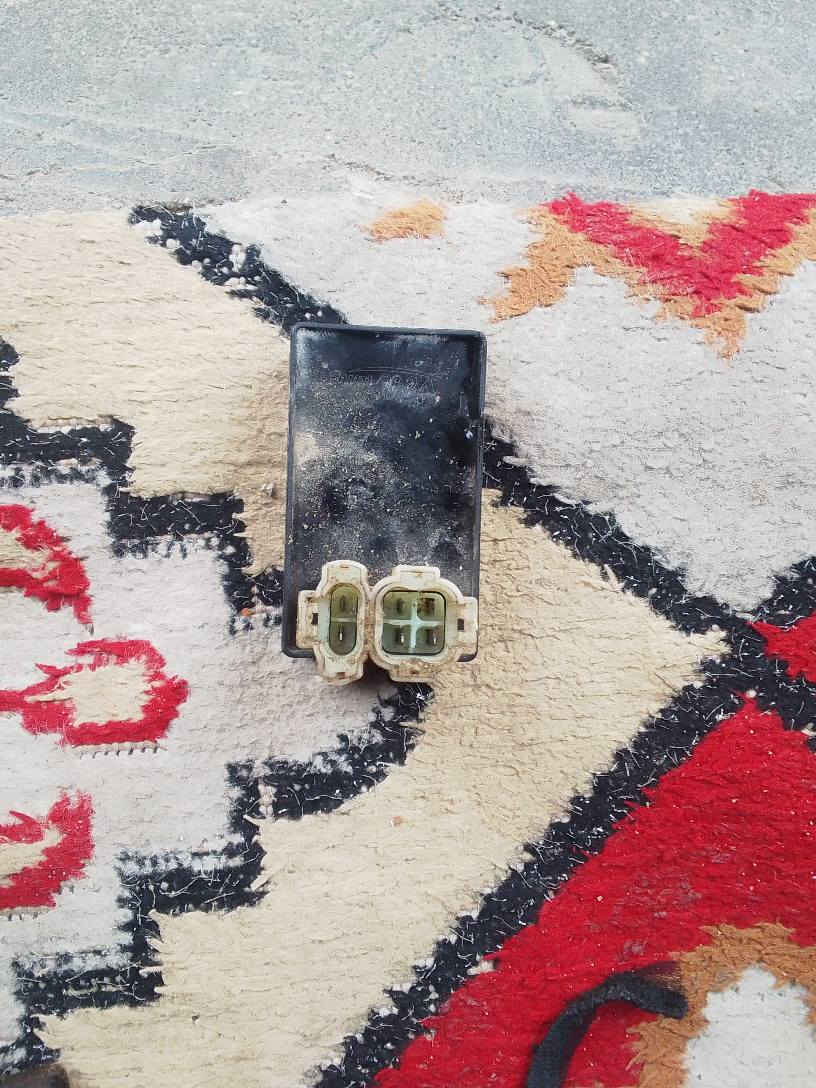 بسبب الناس الكذابه اعيد النشر دراجه اسمها كامكو صيني للبيع سعر 200 بيها مجال او مراوسه بجهاز حسب القناعه دراجه متروكه يرادلها ترتيب شغاله بس يرادلها باتري وكتف وصلنصه المايشتري لا يعلق تواصل عله الرقم *********** او خاص عمارة, ميسان
