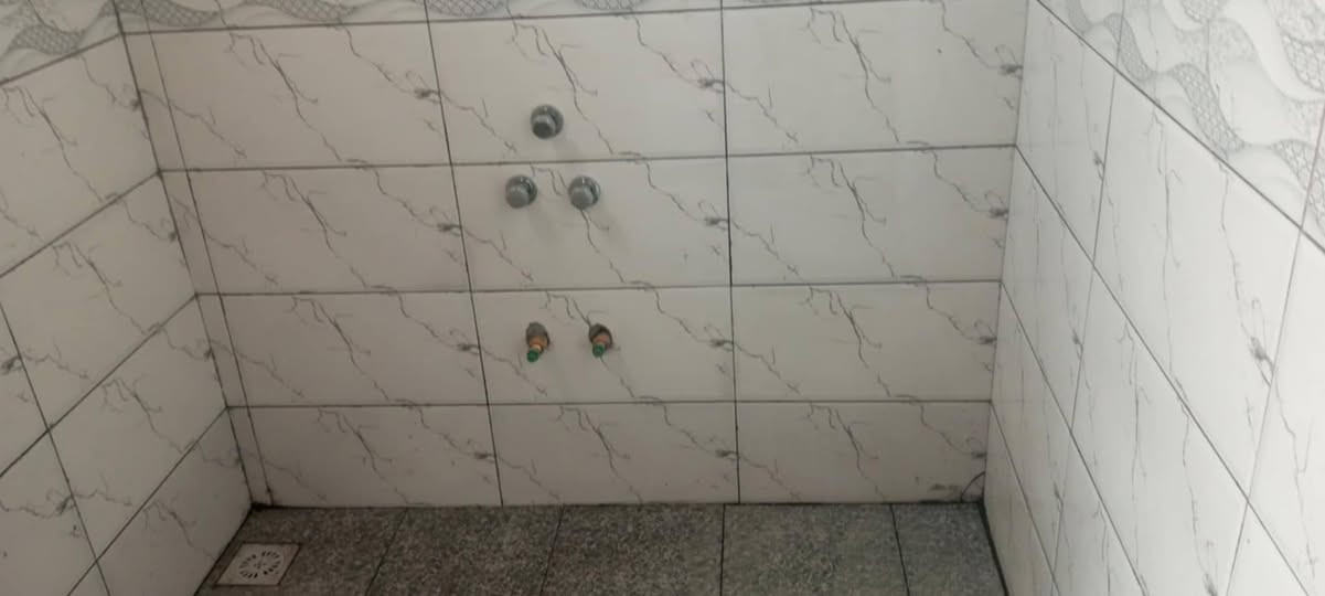 السلام عليكم.
يوجد كادر سيراميك متفرغ حاليآ للعمل وفق المواصفات الفنية والجودة الهندسية
بإشراف هندسي للأستفسار  اتصل على الارقام التاليه
***********
***********
