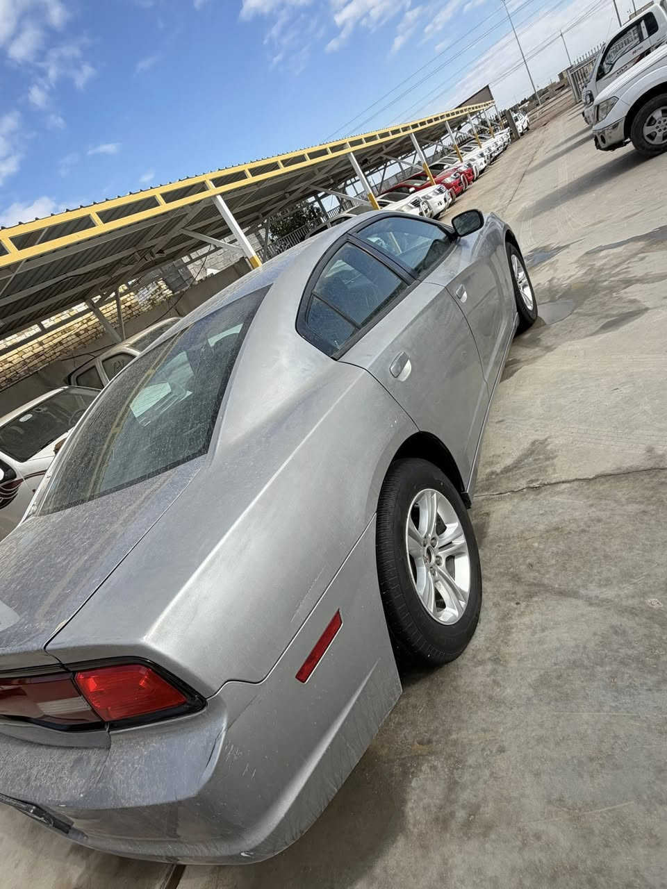 سلام عليكم جارجر موديل 14 امريكي رقم بغداد تحويل مباشر السعر ١٤٥ وبيه مجال رقم الهاتف ***********
