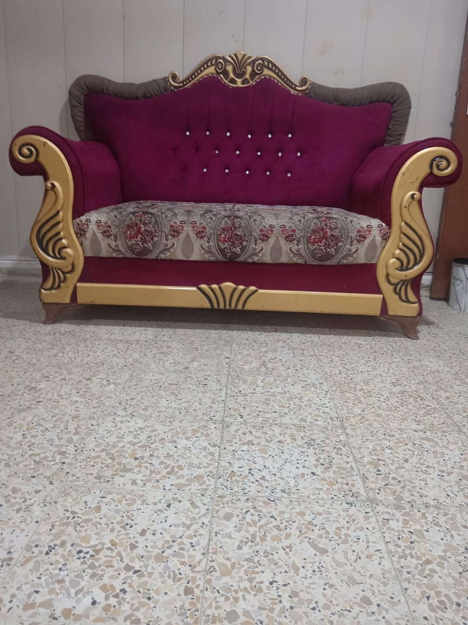 تخم للبيع  ٥قطع  سعره ٥٠٠وبي مجال مكانه البصره الشراي يجي خاص


**إذا كنت صاحب هذا الإعلان وتريد حذفه لأي سبب، رجاءا أرسل رسالة إلى الدعم الفني**