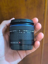 عدسة أوليمبوس • زويكو 14-42 • كاميرا