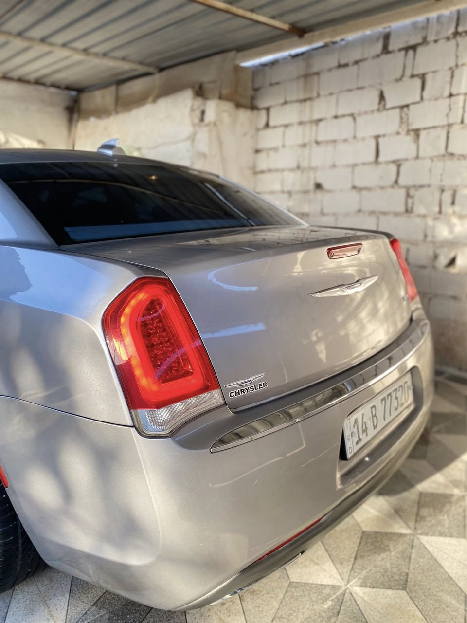 السلام عليكم من رخصت الادمن
للبيع كرايسلر اوباما 17\23اللون رصاصي السيارة مواصفات C

فتحة بانوراما

كشنات تدفئة تبريد داخل عسلي شاشة كار بلي
خزن ميموري كشنات كهرباء
برده خلفية ستيرن تدفئة تبريد
كلاصات حار بارد برده خلفيه مري قلاب كاميرا خلفية

السيارة رقم بصرة انگليزي تحويل ثاني يوم 

السيارة كفاله من ضربة وتبديل وغرق كفالة عامه حادثها البانوراما مكسوره بس
ويل مكسيكي اصلي 
السيارة حلو وما ناقصها اي شيء

استفسار اكثر اتصال ع *********** مكلف بالنشر لا تراسلني 
وتقريرها موجود راسل ع الرقم وبلخدمة
