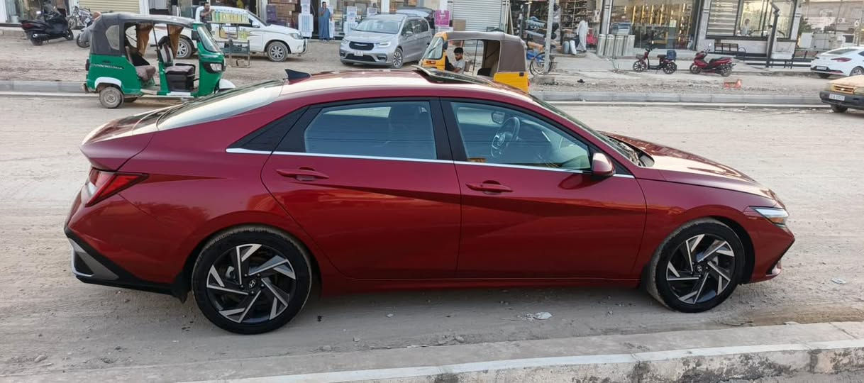 السلام عليكم النترا للبيع العنوان ديالى بعقوبة مكلف بنشرها هاذا رقم صاحبها

‪0774 756 3233‬
