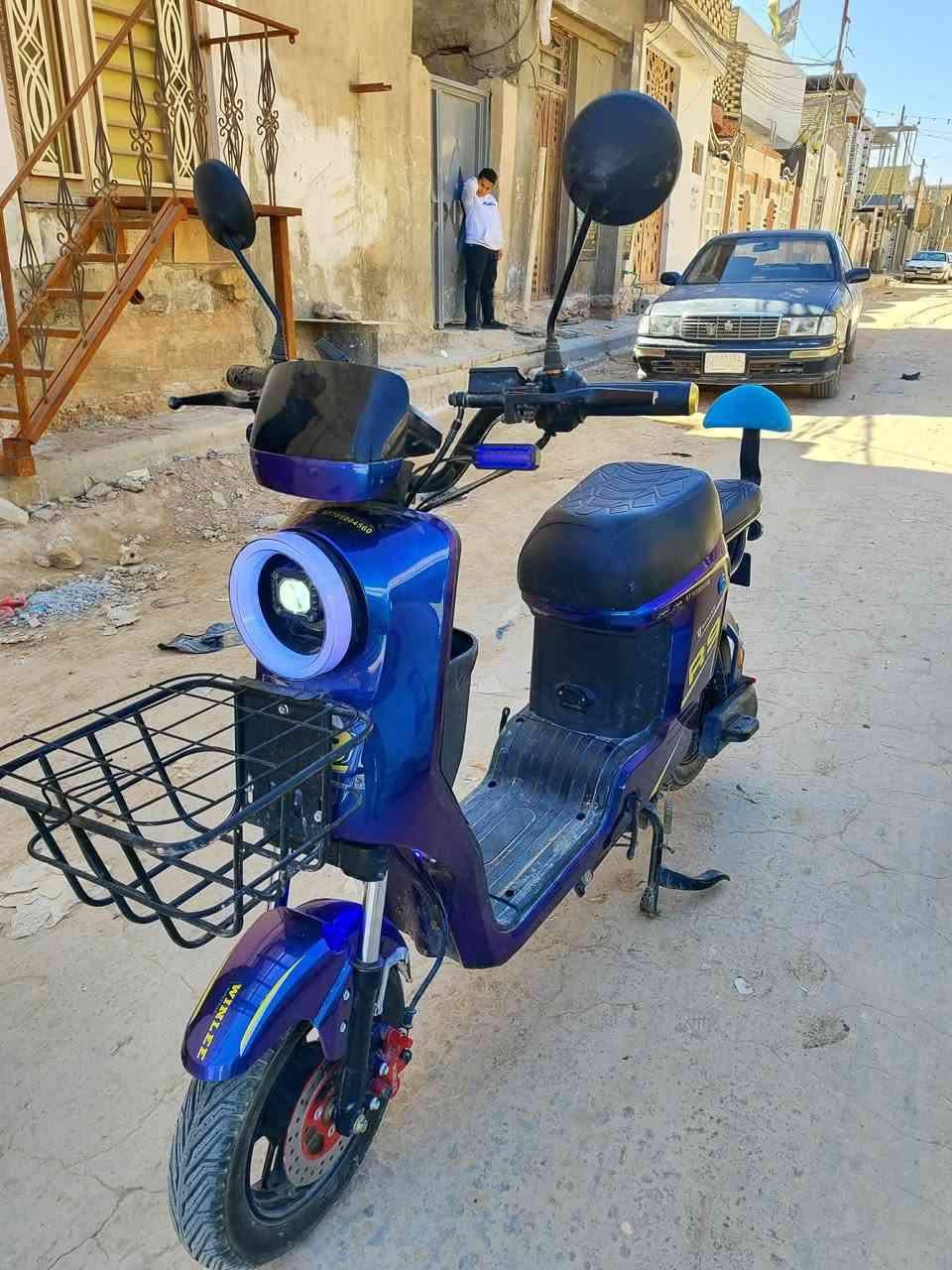 R9 2026 لون مميز سبع الوان
استعمال شهرين  كلش شغال بيها 
كهربائياتها شغاله كلها البطارية ما مستهلكه 
خمس  بطاريات العنوان النجف قرب ملعب النجف الدولي البوابه رقم 3 السعر 400 او بي مجال رقم الهاتف 
،***********
