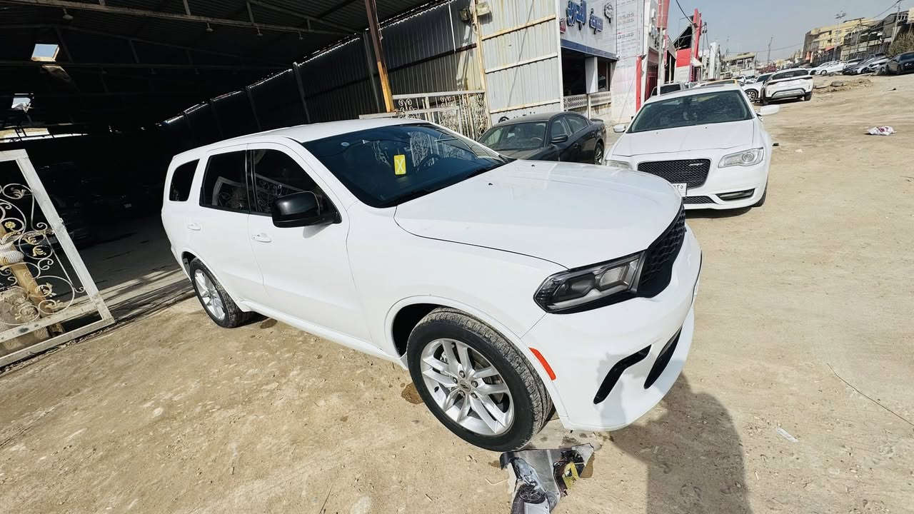 دوج دورنكو 2023 GT رقم بغداد ماشيه 50 صور الحادث مرفقه 
سياره ماشيه بالعراق فقط 19
تخم تاير دلوب سيرفس صيانه كامل 
العنوان ذي قار تحويل مباشر السعر 290
  ***********
