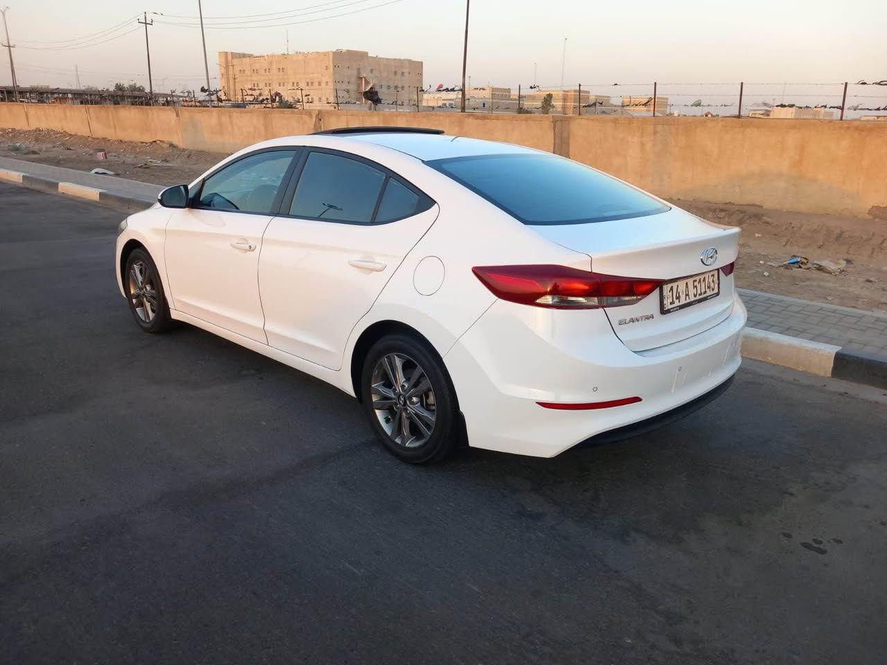 مكلف بل نشر ماعرف شي عن سياره  النتره مديل 2017 خليجي كفاله عامه من كلشي مكينه 2000 دوش كير عادي سياره فول مواصفات للخير  سعر 120 مجال قليل كلش رقم صاحب سياره ‭***********‬ البصرة, العراق

