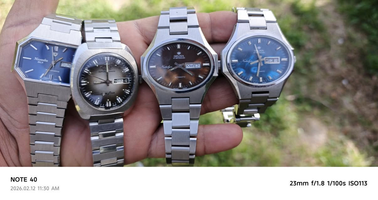 #السلام_عليكم 

ساعات مخزنه اوتماتيك #نيفادا_ديلمه_كامي_زودياك 

كل ماركه متوفر منها 20 قطعه يوجد احجام وأشكال مختلفه  
أقل كميه 10 قطع مفرد غير متوفر اعتذر منك 
الاستفسار *********** أو راسل الصفحة
