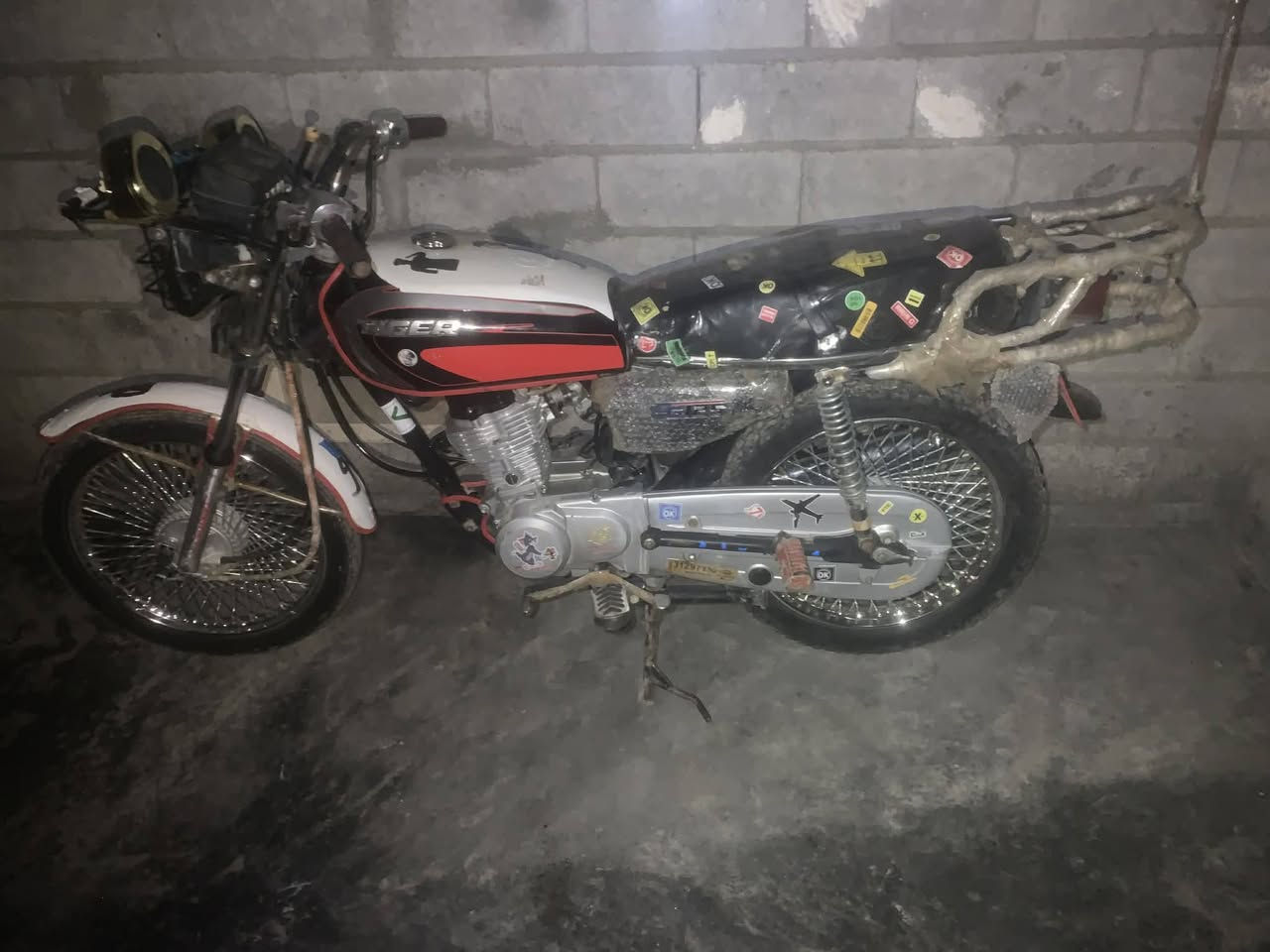 السلام عليكم تايكر للبيع موديل 2020 السعر 475 وبي مجال المحرك شرط ما مفتوح وزن ثقيل مختم ***********
