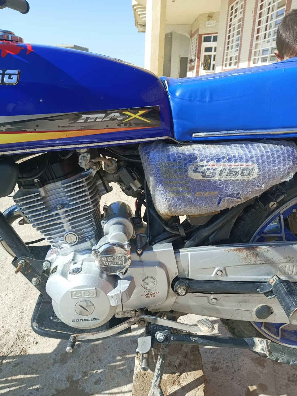سلام عليكم اخوان سونك موديل 2024 محرك .150cc منفيس موجود شرط من كلشي اصعد وروح السعر 700 وا بي مجال ويرهم مراوسه مكاني موصل بعشيقة . موجود عل فيس .(***********)
