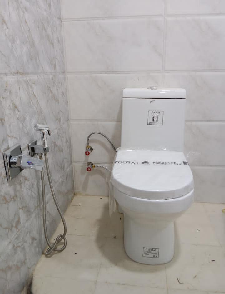 تأسيس ماء ومجاري شغل حديث درجة اولى
***********
