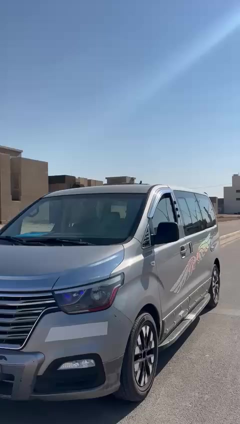 ستاركس ٢١ اصل سياحي للبيع سياره جاهزه للاستفسار *********** مكاني الانبار الرمادي سعرها ٣ وبيها مجال لطيبين
