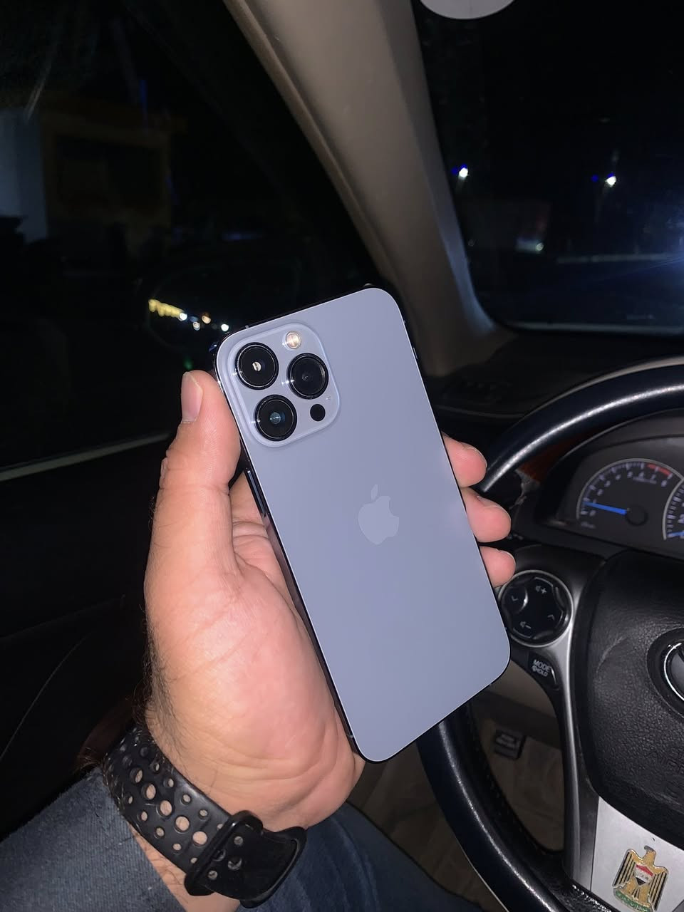 13 pro max
للبيع بلادي 

بطاريه 76 

شرق اوسط 

ذاكرة 256

دبل خط 

سعر 675 الف 

للاستفسار 

***********

واتساب ***********
