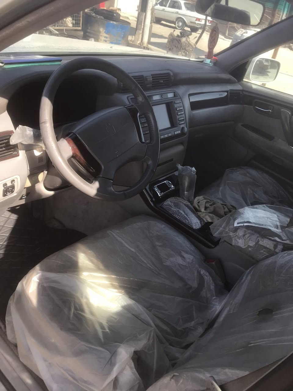 سلام عليكم ملكه ادوات مديل ٢٠٠٠١ كفاله من كصه وضربه وصبغ مكينه دي فور الجبيره تبريد امامي وخلفي 
تحكم كشنات امامي وخلفي سياره٤ دكم
تخم تاير وحداديه بلاديات 
سياره استخدم شخصي وما متعوبه ونضيفه حيل
سعرها ٦٠ وبيه مجال مكاني البصره القرنه ***********
