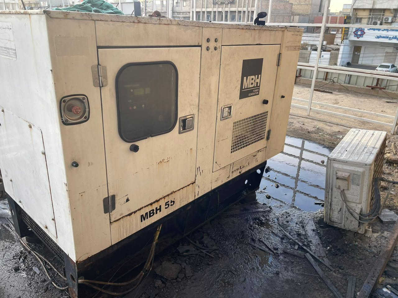 مولده للبيع نوع دويز شغالة بيه تنقيص  دهن
مكان بغداد شارع فلسطين للاستفسار *********** 

سعر  (45) . ورقه
