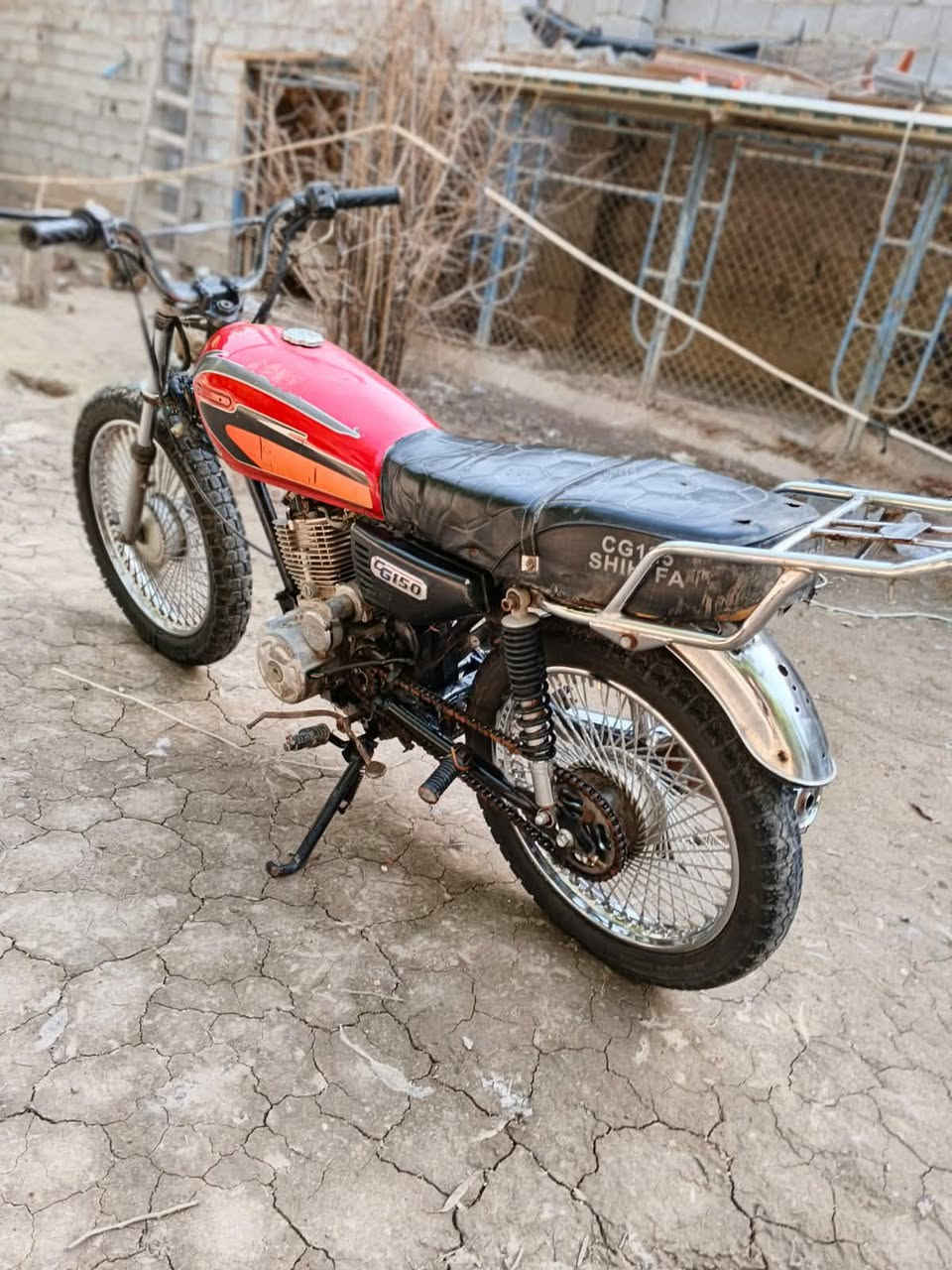 دراجه يرانيه موديل 2018 مكينه ناعمه مابيه شي دراجه ريدله شويه ترتيب  كهربايات بغداد مدينه الصدر الحميديه ريده 180الف 
***********
