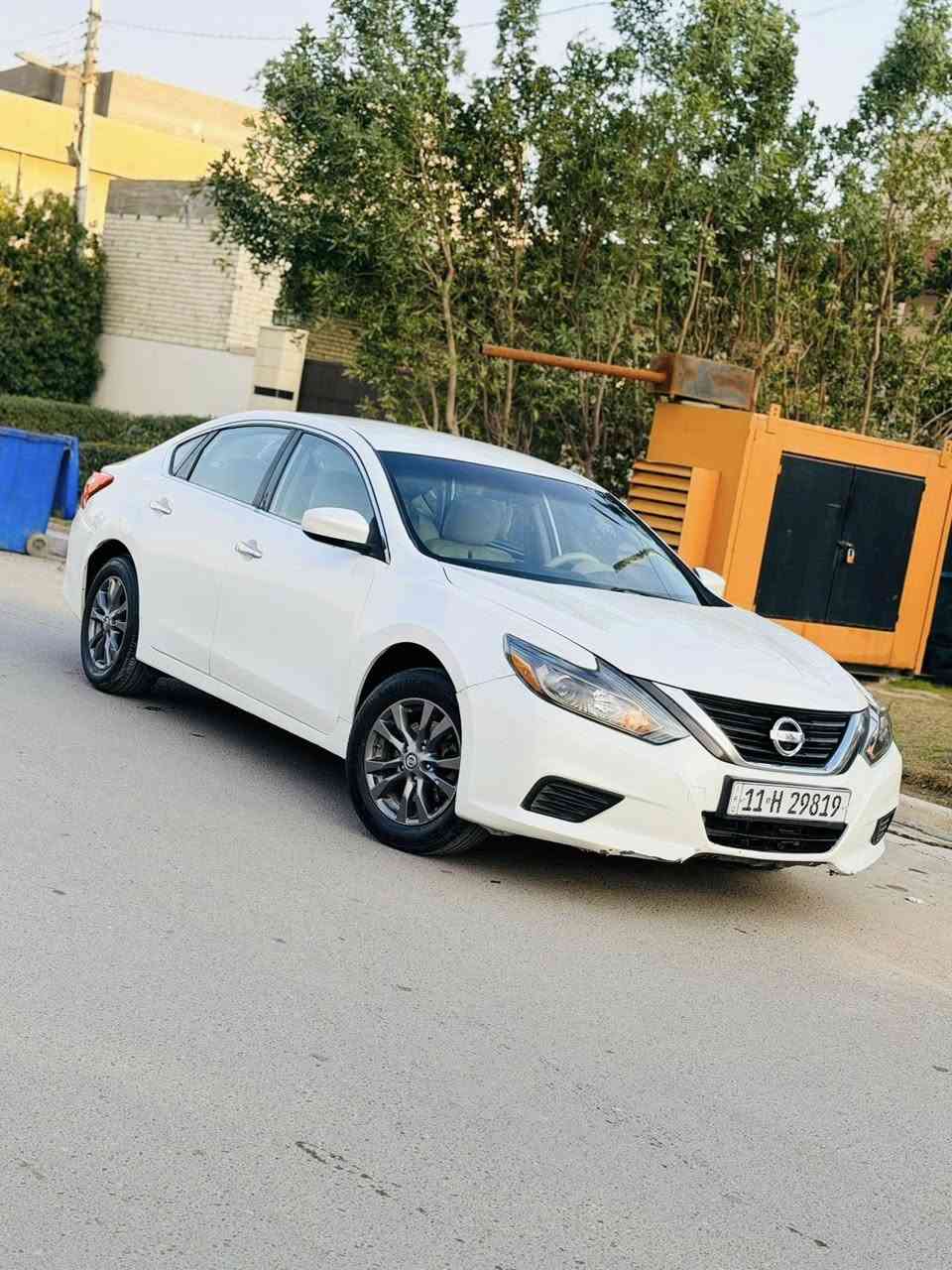 نيسان التما خليجي 2017
بيع او مرواس حسب القناعه 

 مكفوله كفاله عامه من الصبغ والتبديل 

رقم بغداد سنويه جديده بسمي 

السياره ادامه كامله مابيه نقص 

السعر 143 بيه مجال بسيط 

مكان  السياره بغداد حي الجامعه 

***********
