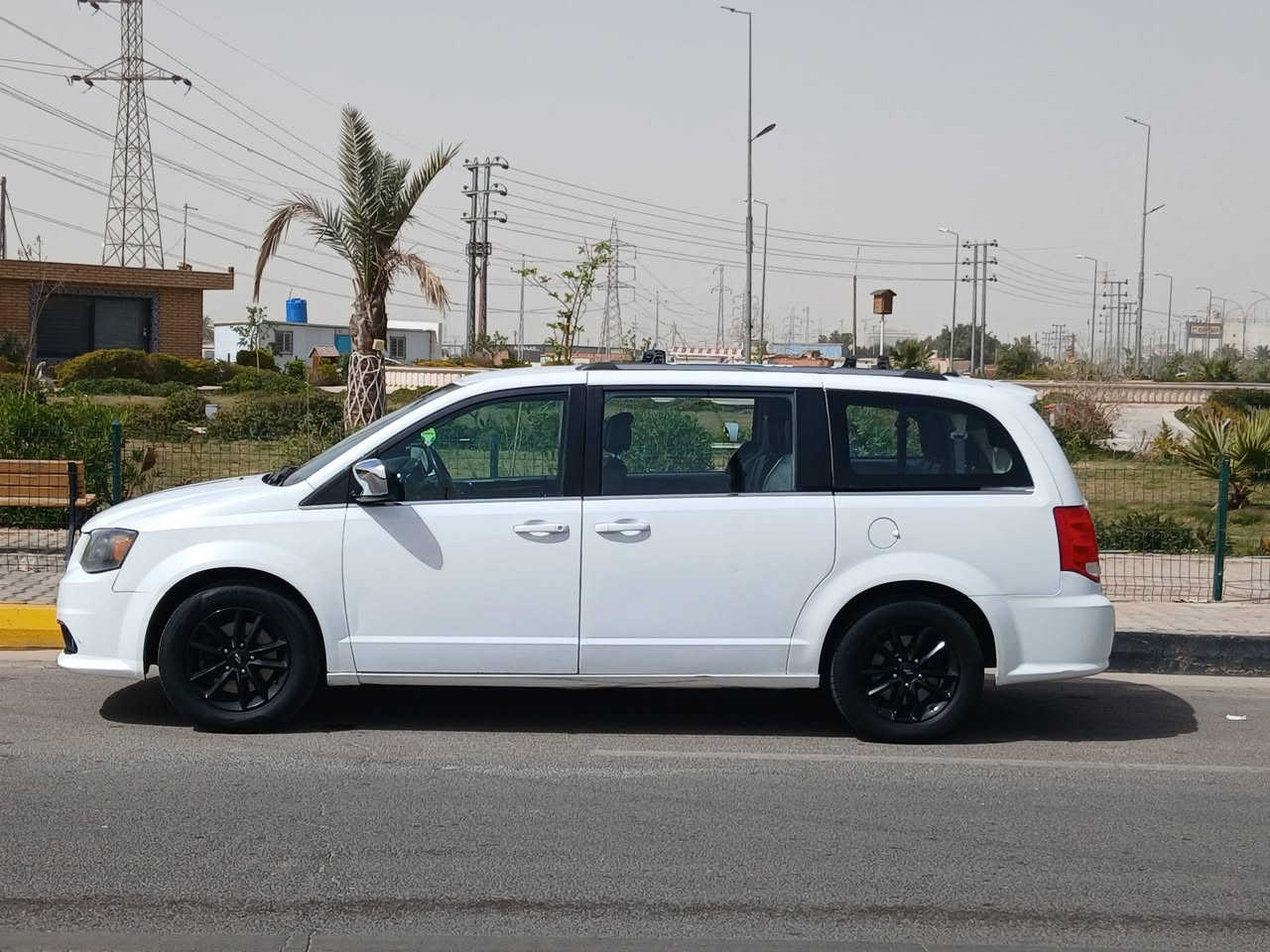 سلام عليكم للبيع دوج. كرفان.موديل 2020الموصفات GT فول واحد على. واحد. ماشيه 100 مايل وارد. امريكي. صور. الحادث. مرفوقه. بل. منشور. حجم. المحرك. V6/3600 سبعه. راكب. تلث. قطع. تبريد. كشنات. جلد. فول. كهرباء +بلع جام. فول. كهرباء بيبان. +جنطه كهرباء شاشه. قلاب. سياره. جديده. وجاهزه. من. كلشي. سياره. رقم. بغداد انكليزي. الدولي سنويه. 2028 السعر (168)الاستفسار اتصل/***********/  عنوان سيارة كربلاء المقدسه بيع فقط مكلف بنشر اخوان
