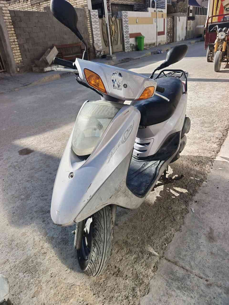 السلام عليكم
دراجة بريز نوزل مكفولة نظيفة كلش
تفوليته كله بانزين محسن ودهن امزويل الدراجة بعدهي جديدة 
السعر 800 وبيهه مجال بسيط 
 وهذا الرقم اتصل وتدلل ***********
