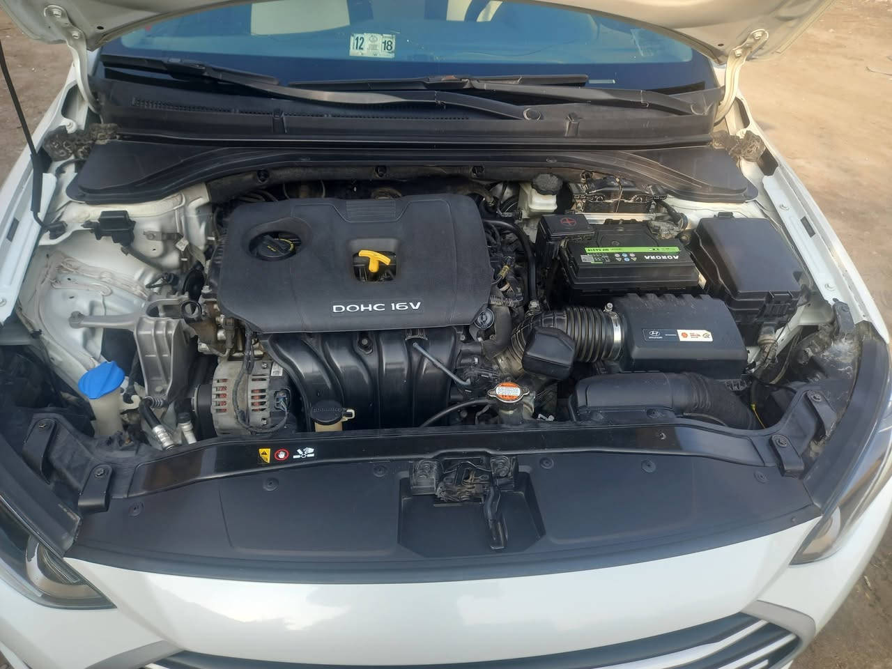 النترا أمريكي ١٨ ضربتها بس الباب الخلفي السايق نفسه ومصلح ومرشوش الجاملغ مخاوينه مع الباب مكينة كير حداديه تبريد تايرات جاهزه السياره ناصريه مركز تلفون *********** السعر ١٢٦ وبيها مجال
