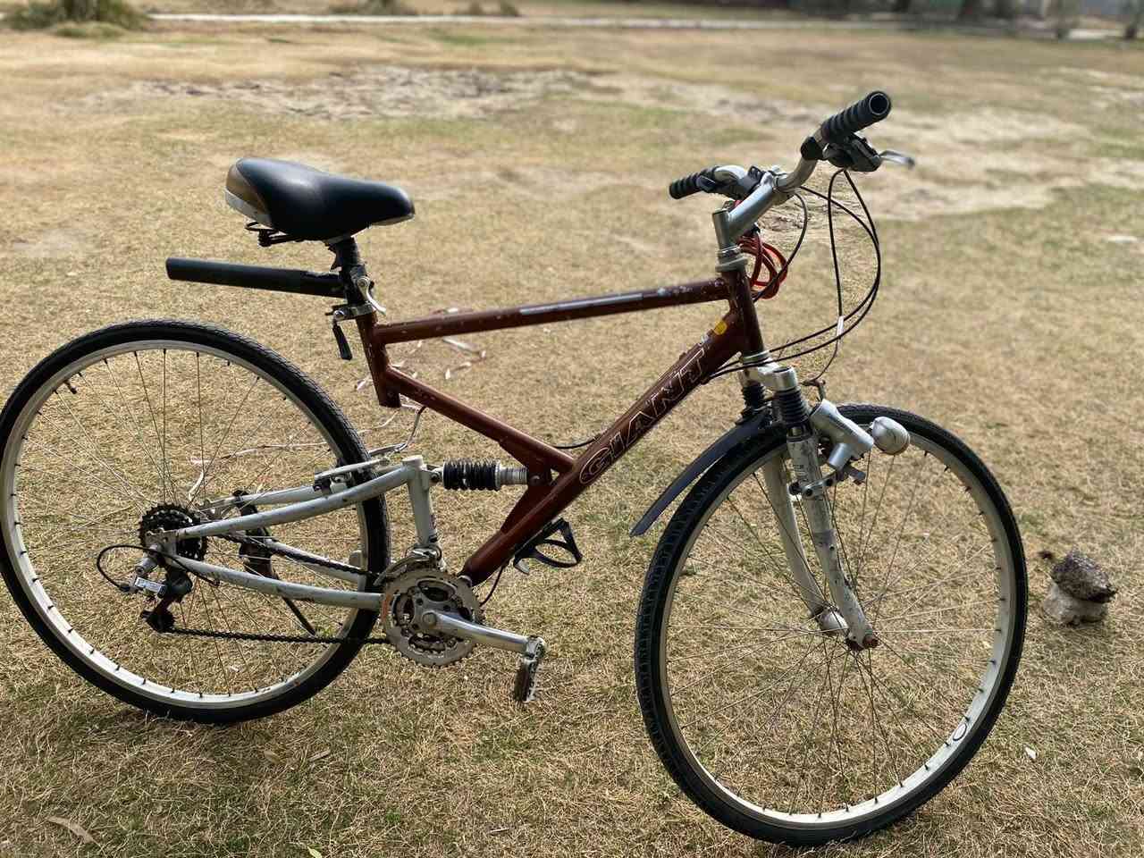 سلام عليكم بايسكل كامل ماعدا بريك خلفي فالت سيم باقي جاهز سعر مناسب60 الف
بغداد الجديدة 

***********
