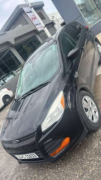 فورد سكيب2014 بدون دعم بدون صبغ بصمه  رقم سنوية جديد 07504405486