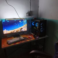 كيس للبيع مع الشاشه وجميع ملحقاته موصفاته : Ryzen 7 5700g  B550 Lenovo...