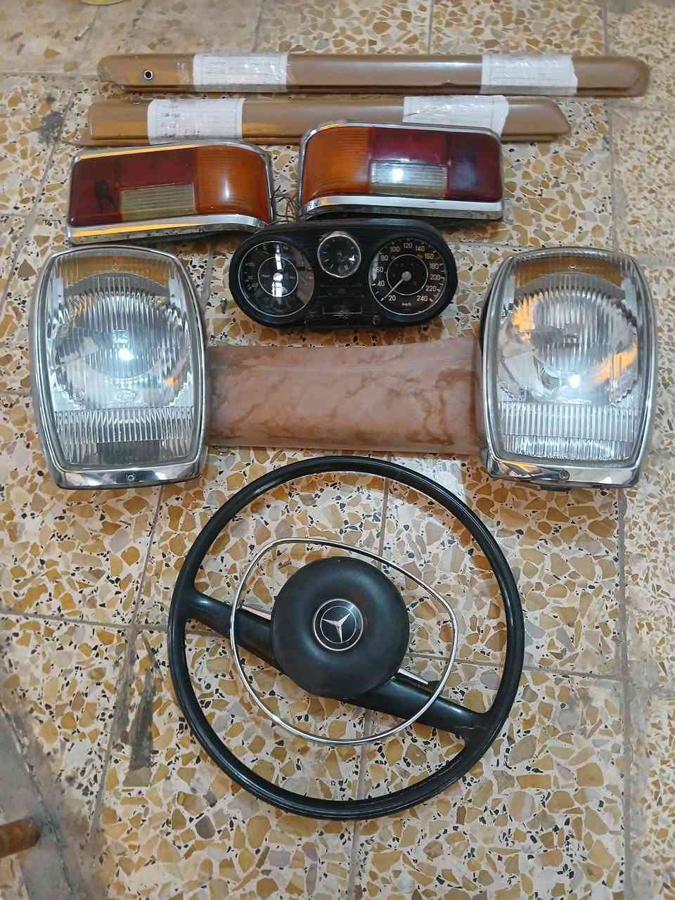 غراض مارسدس للبيع
الهاتف***********
