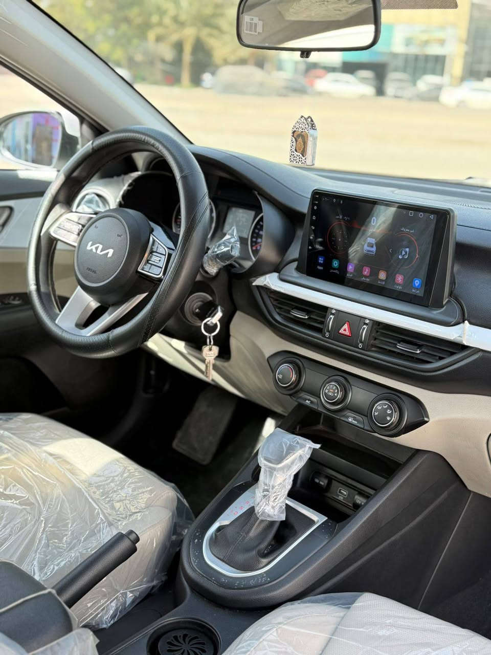 سيراتو موديل ٢٣ خليجي مواصفات عاديه محرك ١٦٠٠ ماشيه ٢٢ الف سياره جديده مكفوله من الصبغ بيه ملاحظات بسيطه رقم اربيل بسم شركه مكان السياره نجف سعرها ١٦٥


**إذا كنت صاحب هذا الإعلان وتريد حذفه لأي سبب، رجاءا أرسل رسالة إلى الدعم الفني**