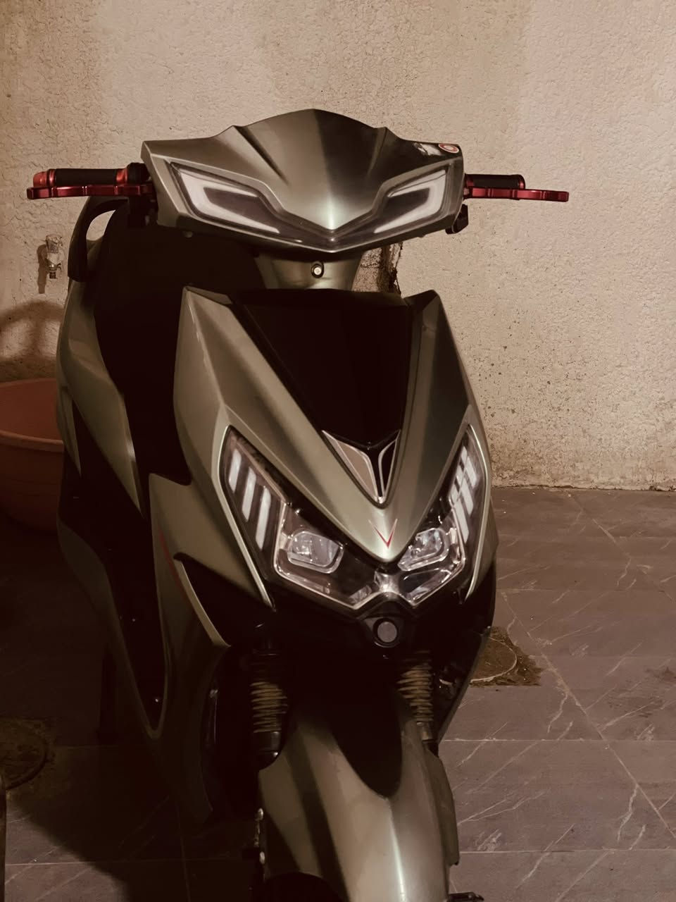 سلام عليكم
دراجه سكنز 🔥🔥شحن  2025
مواصافتها 👌🏻🔥
ست بطاريات✅
شاشا ديجيتال تحديد العطل 🔥👌🏻
ملف الف وخمسميه 😉
بطاريت والي نضيفهاوعل فحص👍🏻
الشحنه الوحده تمشيك 65كيلو متر🌪️
بريك خلفي بريك امامي ✅
تشغيل عن بعد وسويجين وبصمتين🔥👌🏻
قفل ستيرن 😉
قفل امان
السعر 800 وبيها مجال
الشراي يدخل خاص


**إذا كنت صاحب هذا الإعلان وتريد حذفه لأي سبب، رجاءا أرسل رسالة إلى الدعم الفني**