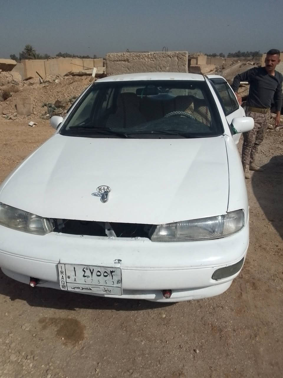 السلام عليكم
سيارة سيفيه 95  مكينه  مفتوحة زغيره 
للبيع سعر 28 بيه مجال   رقم بابل  مكان// بابل جبله
الا استفسار  ***********
