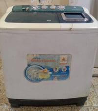 غسالة للبيع #السعر 140 الف #مكاني بغداد #واتساب 07715172598