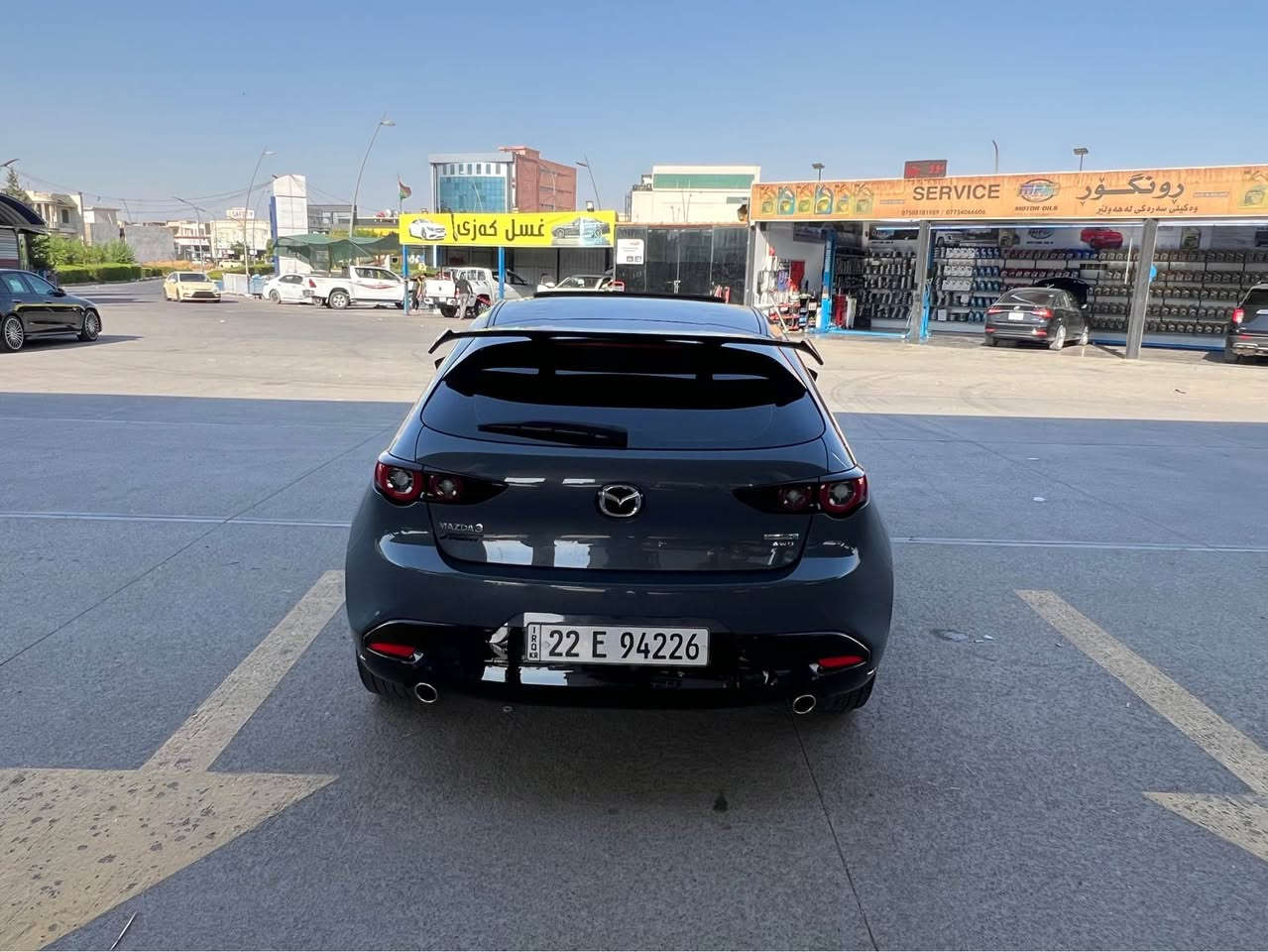 mazda3 
موديل 2023
39 km 
فول فول - مواسةفات 
4 پستون - بى توربو مةرغوب 
رةنگى چيمةنتو ناوازه 

گير - مةكينه - بةشةرت
تةحويل - غرامه - بةشةرت
بةناوى خومانه
250 مةسروفى تيدانييه 

رةقةم شانسى دانراوه

بوياغ - بونيت - ساردى هةيه - ناوةوةى نةگرتووه
ئيرباگ تةقيوه - بيلاد شةريكه دانراوةتةوه 

شوين - هةولير 

*********** وةتس ئةپ أربيل, العراق
