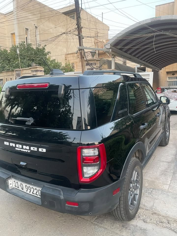 للبيع فورد برونكو
موديل ٢٠٢٥

ماشيه ٨٠٠٠

رقم بغداد باسمي

محرك ١٥٠٠ تيربو ٦ نوزل

مبدل بيها جاملغ وبنيد 

وصور الحادث موجودة

مكانها بغداد

السعر ١٨٨ وبيها مجال قليل

للاستفسار ***********
