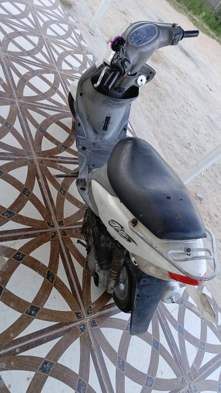 سلام عليكم دراجه ماكس المنغولي البيع مكينه 55 مكان سوك الشيوخ سعره 500 وبيه مجال


**إذا كنت صاحب هذا الإعلان وتريد حذفه لأي سبب، رجاءا أرسل رسالة إلى الدعم الفني**