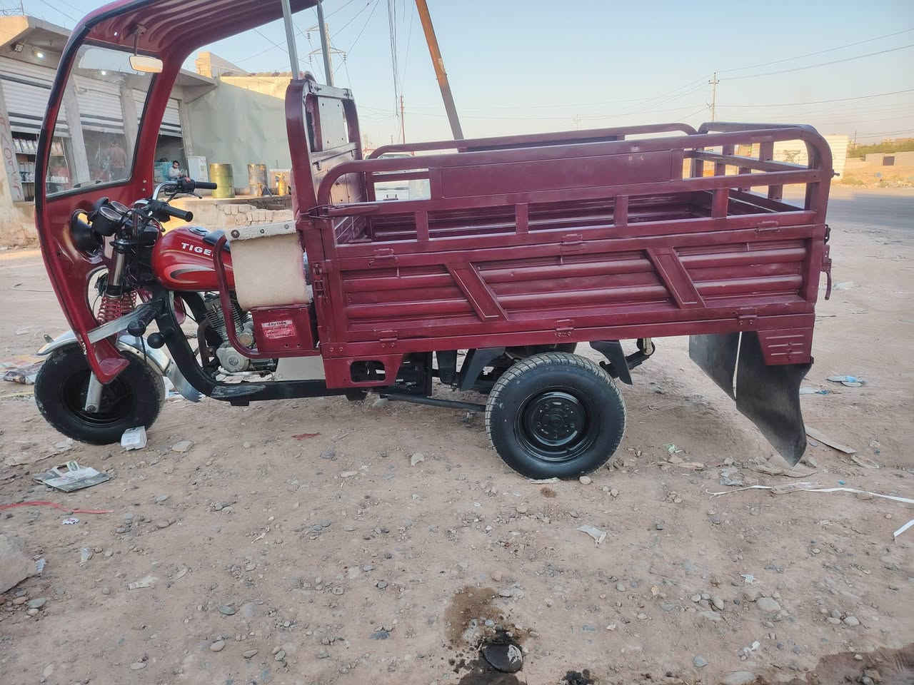 السلام عليكم ستوته للبيع موديل 2021 شرط كهربائيات كلها شغاله محرك شرط كلشي شرط السعر مليون و250 وبيها مجال للاتصال ***********
