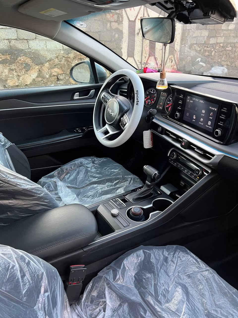 كيا k5
موديل 2022 

المحرك 1600 تيربو بانزين عادي بدون دوانز

رقم دهوك 
ضرره بونيد 
السعر 180

***********
