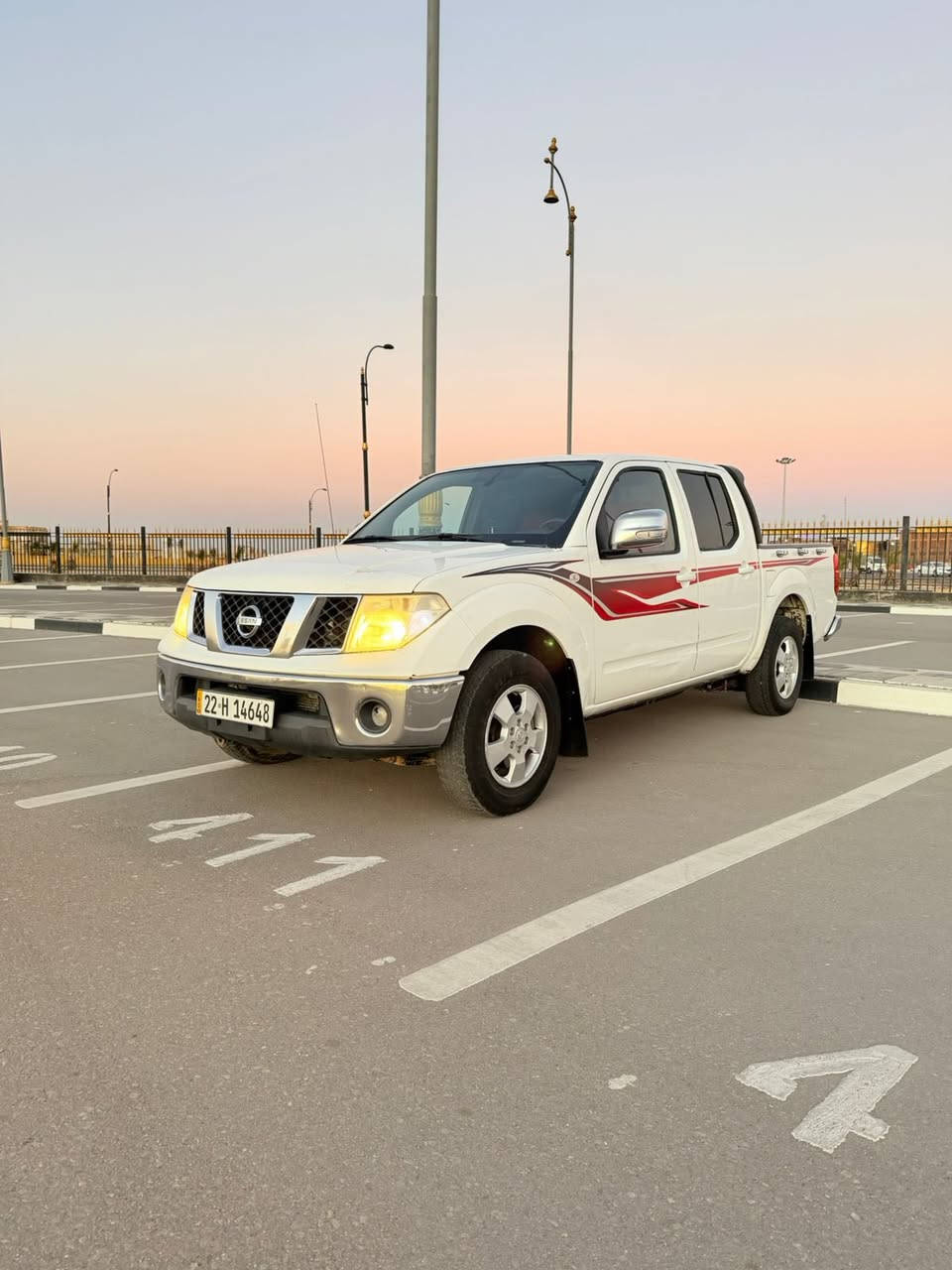 السلام وعليكم بيكم نيفاره موديل 2015
كفاله ماعده بارد بلباب كد شبر محرك مامفتوح كير وتماتيك رقم ربيل الجديد 
العنوان بصره سعر 140
الهاتف ***********
خوان انا مكلف بلنشر
