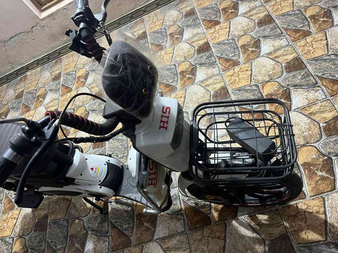 سلام عليكم لبيع دراجه شحن حجم 20 / 2024 السعر خاص بس يريد بطاريات


**إذا كنت صاحب هذا الإعلان وتريد حذفه لأي سبب، رجاءا أرسل رسالة إلى الدعم الفني**