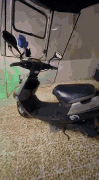 مطور البيع مطور نضيف شاصي شرط مفتوح كهربائية شرط الطور مستعجل  السعر 275وببي مجال الطييييبين ***********
