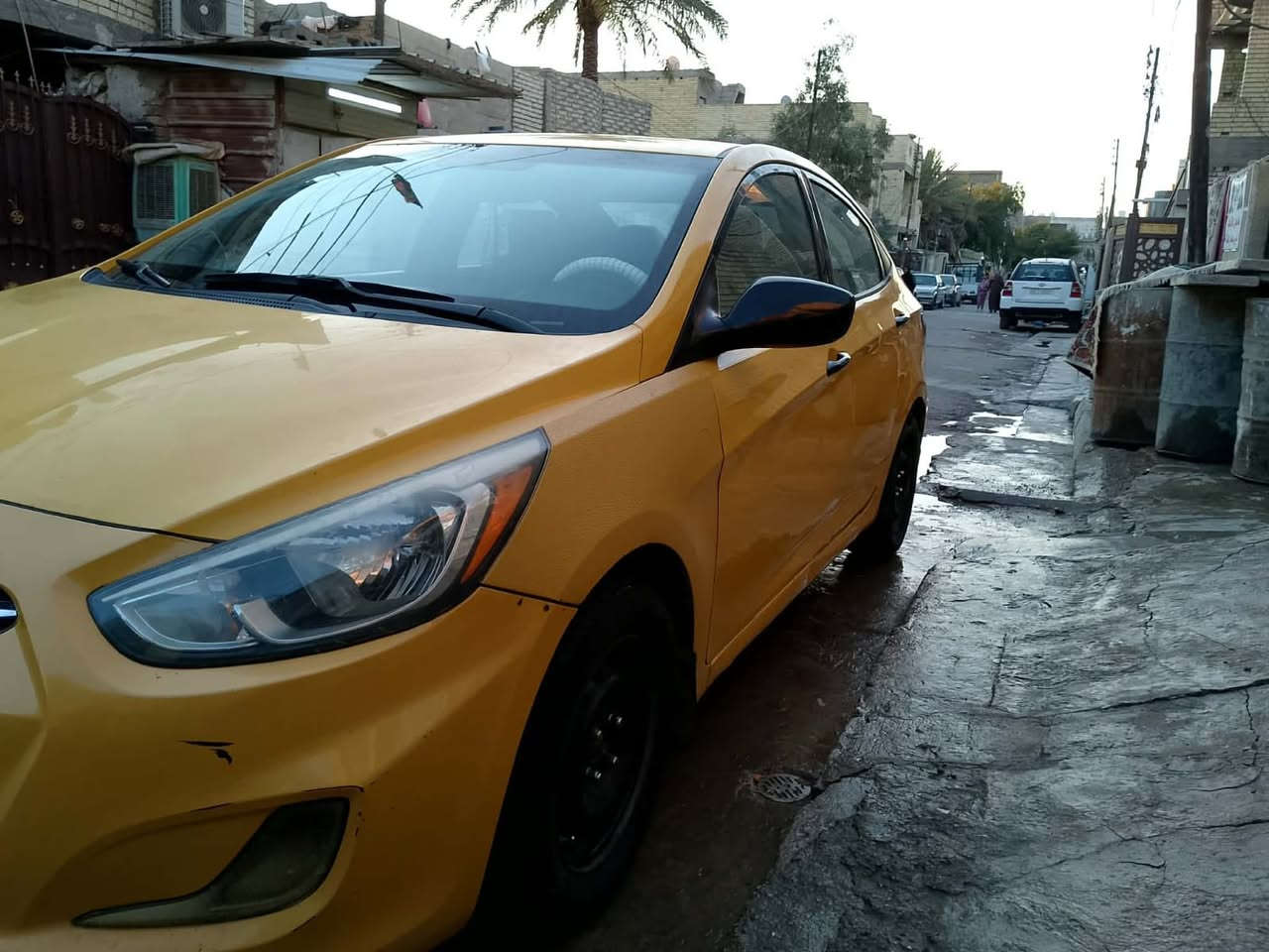 سلام عليكم اكسنت للبيع موديل 2015                            السعر 85$.           مكاني بغداد المعالف 
للتفاصيل الاتصال ‭0771 063 7877‬
